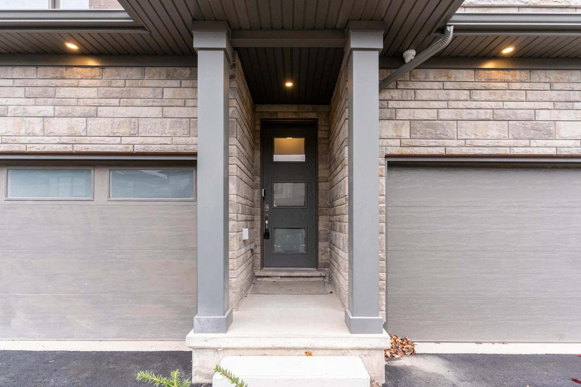Luxury Living At The Falls - 4 Bed House 나이아가라 폭포 외부 사진